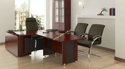 تصویر از میز مدیریت